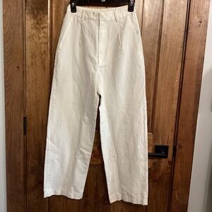 Uniqlo woman’s relaxed tapered fit trouser